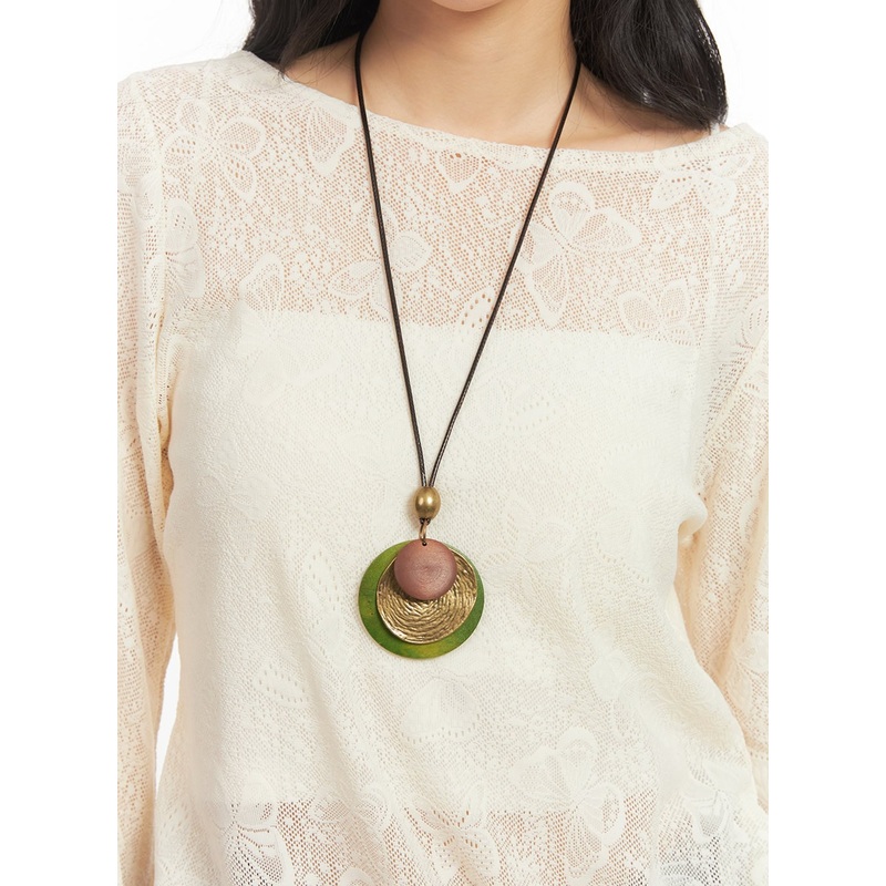 Round Wooden Studded Necklace CF513
