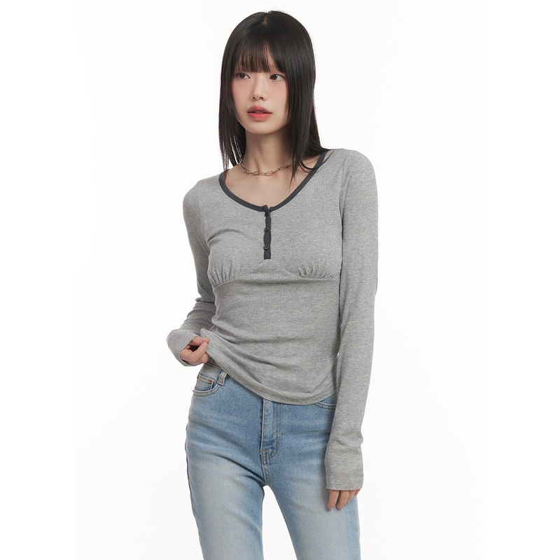 Shirred U-Neck Long-Sleeve Top CF519