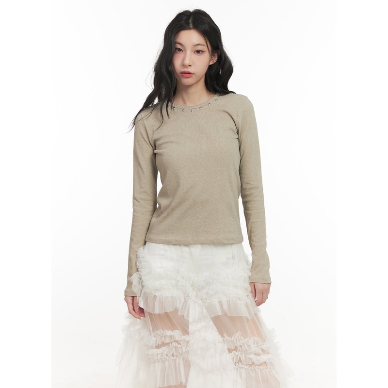 Studded-Neck Long-Sleeve Top CF513