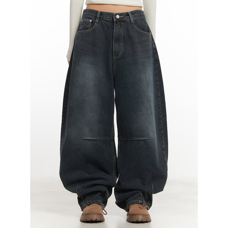 Giselle Stitched Balloon-Fit Jeans CF526