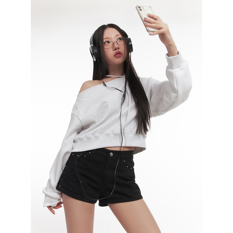 String One-Shoulder Crop Sweatshirt CF526