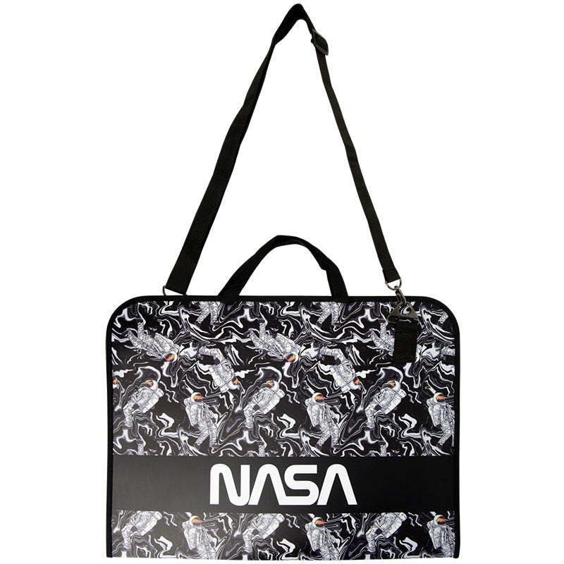 –   Kite NASA NS22-411, 1 , A3+