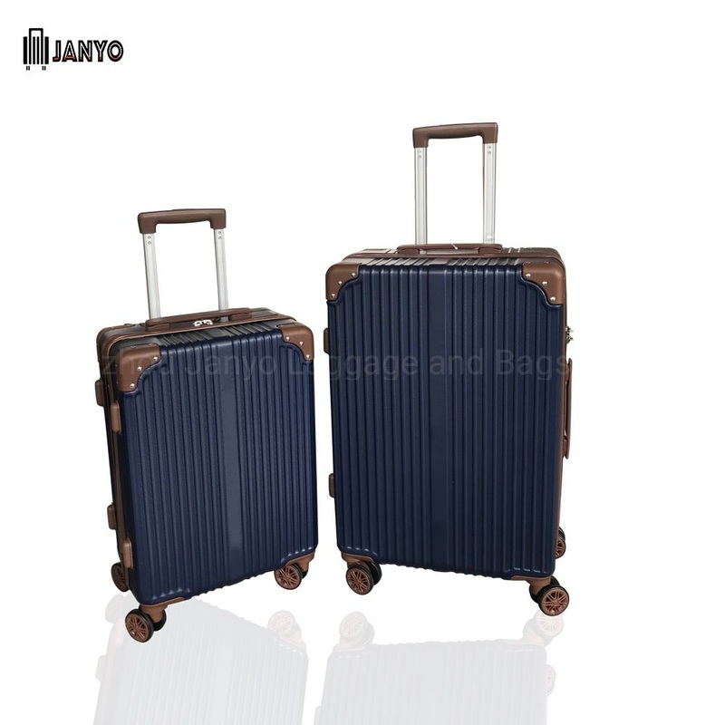 Hot Sale 20/24 Inch PC+ABS Luggage with 360 Degree Wheels – Luggage Bag and Trolley Suitcase price